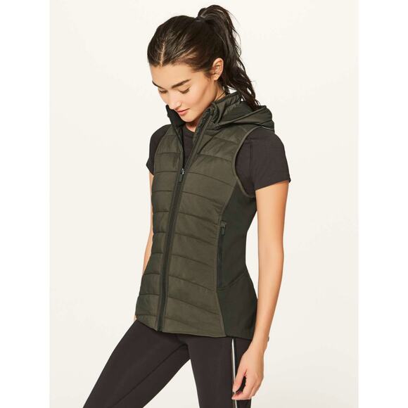Lululemon Extra Mile Vest Hooded Zip Dark Olive Green Puffer Running